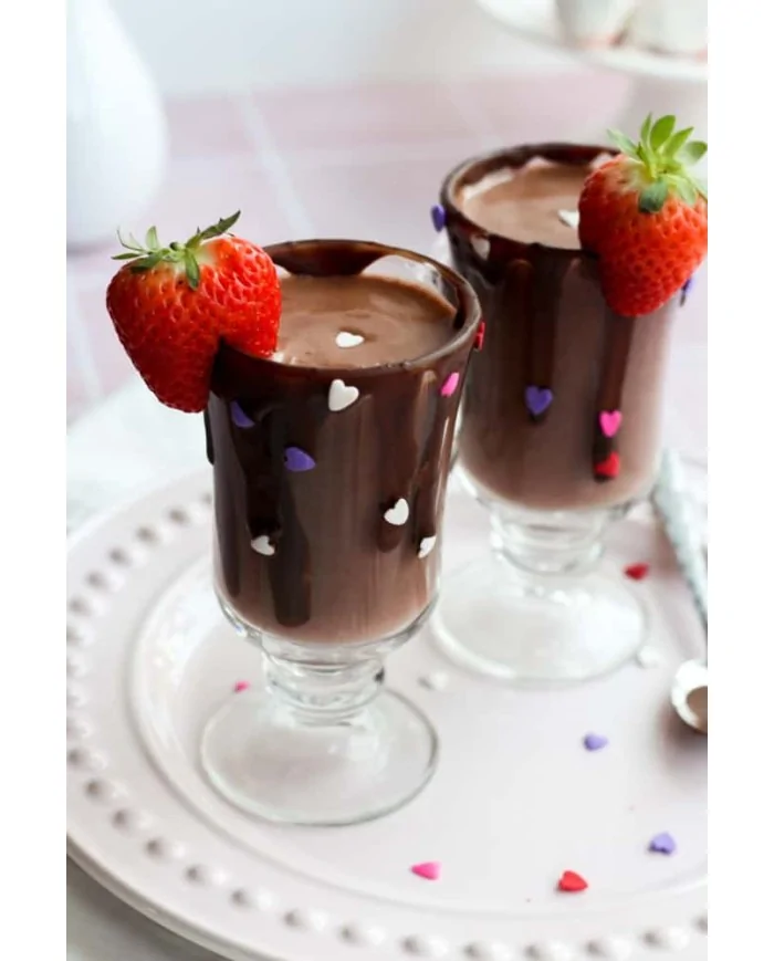 Preparato in polvere per Cioccolata calda alla Fragola box Yoooki da 15 bustine da 30 grammi