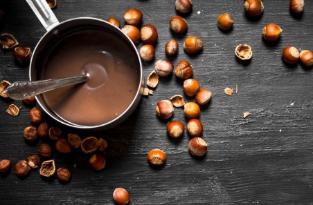 Preparato in polvere per Cioccolata calda al Gianduia box Yoooki 15 bustine da 30 grammi