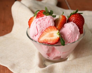 Acquista online Sorbetto alla Fragola al miglior prezzo su Yoooki