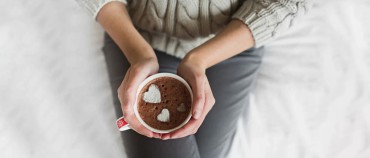 Cioccolata calda in gravidanza: si può bere? Consigli e accortezze da parte di Yoooki!