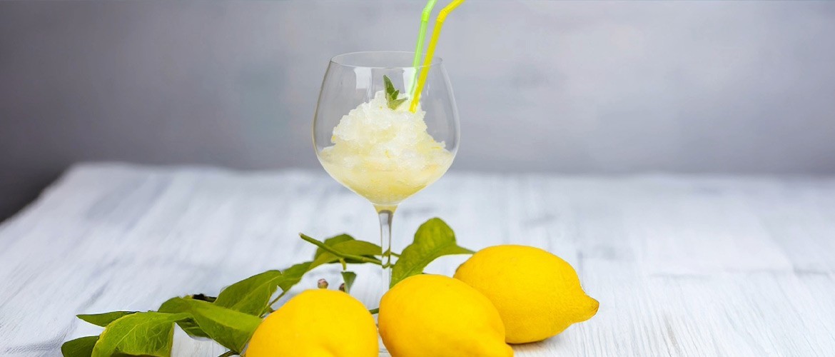 Sorbetto al limone fatto in casa: le ricette più fresche, semplici e irresistibili