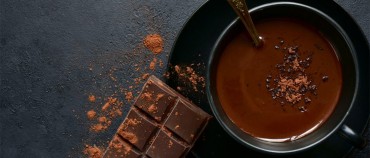 Cioccolata fondente e glicemia: benefici, precauzioni e prodotti adatti ai diabetici
