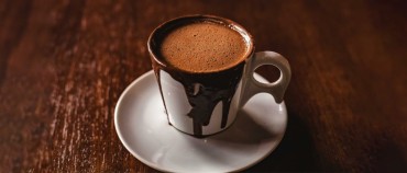 Le origini della cioccolata calda: un viaggio tra storia e curiosità