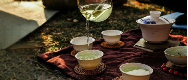 Proprietà e benefici del the verde: la bevanda millenaria