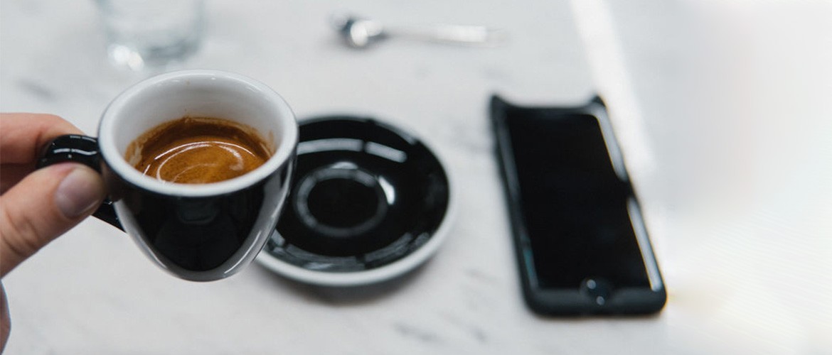 Come combattere l’ansia da caffeina? Rimedi e bevande alternative