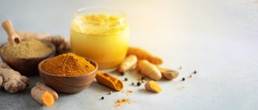 Zenzero e Curcuma insieme: un duo potente per il tuo benessere